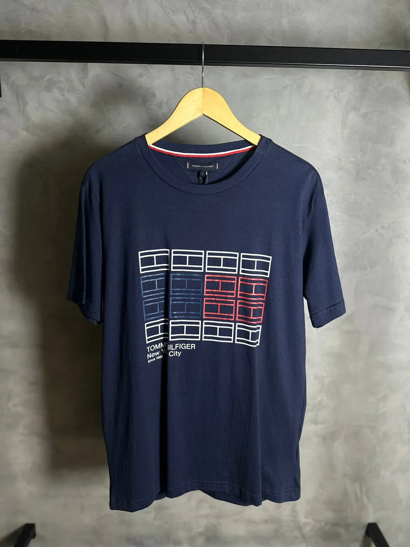 CAMISETA TOMMY HILFIGER NY CITY