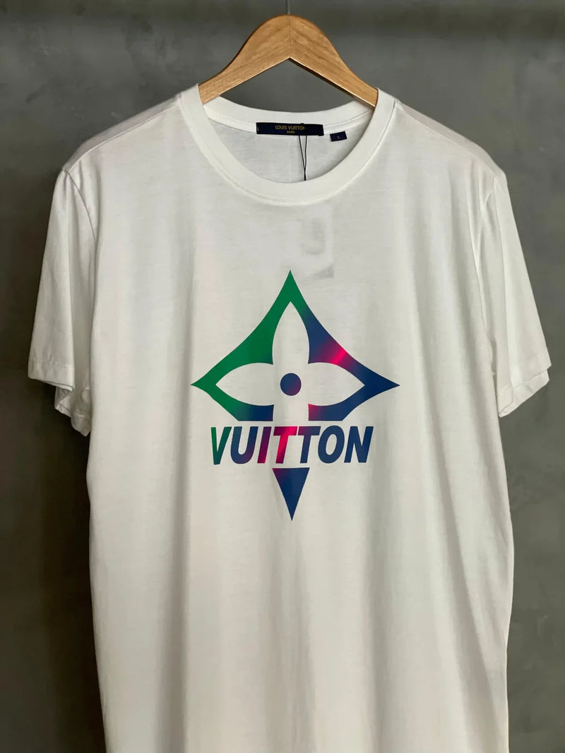 CAMISETA LOUIS VUITTON ESTAMPA VERDE ROSA E AZUL